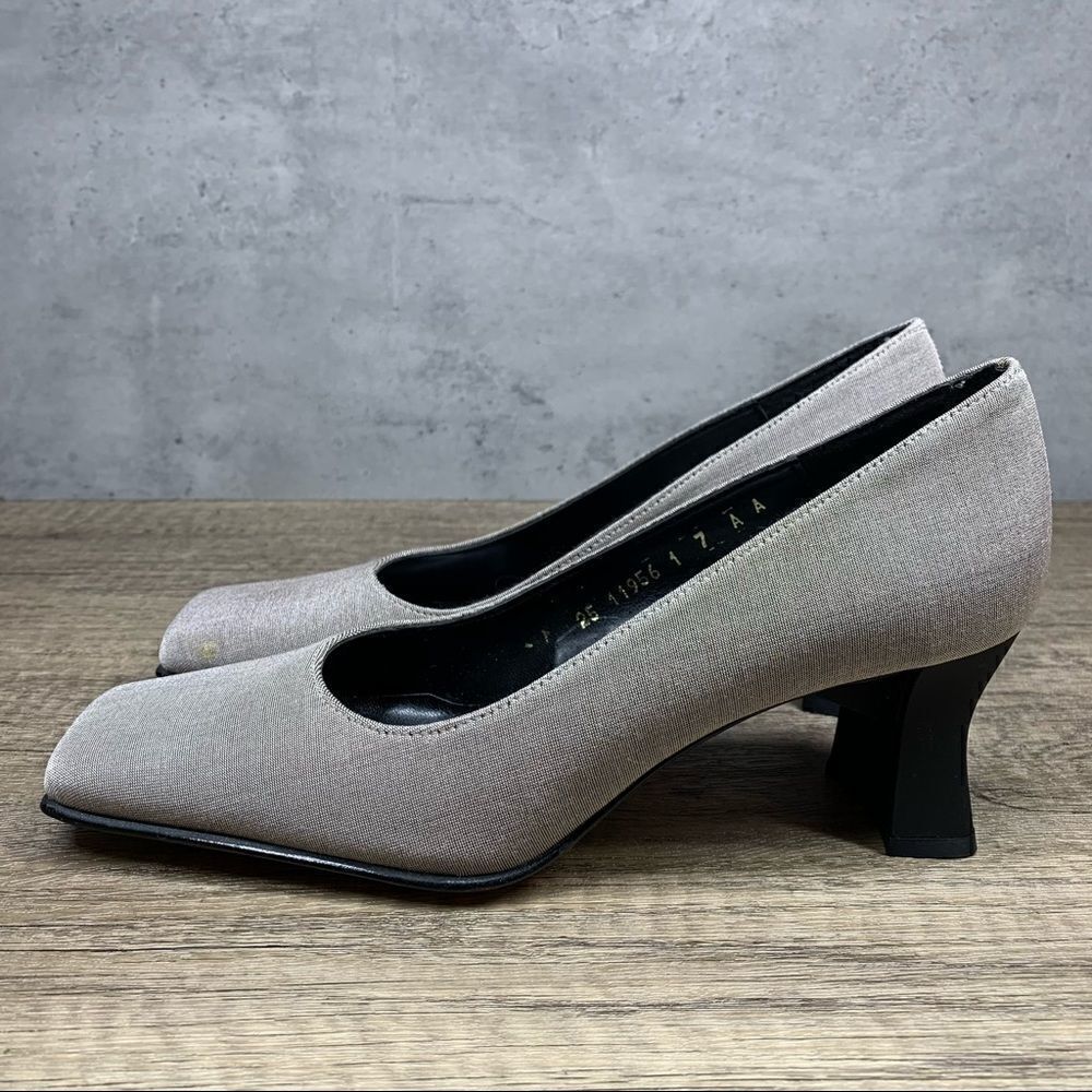 Sacha London Square Toe pumps~Size 7AA~Pewter‎